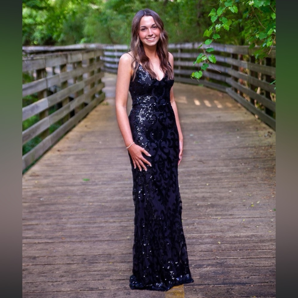 Windsor prom dress